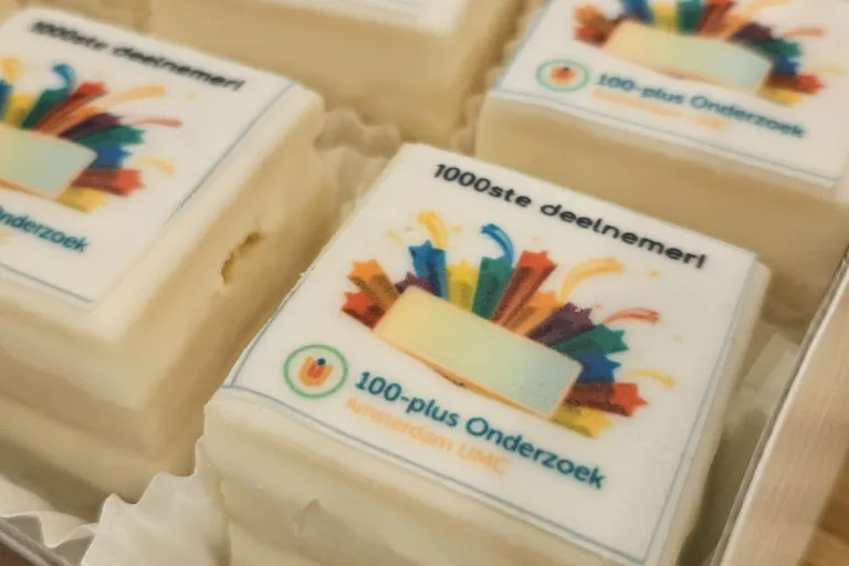 1000th member cake